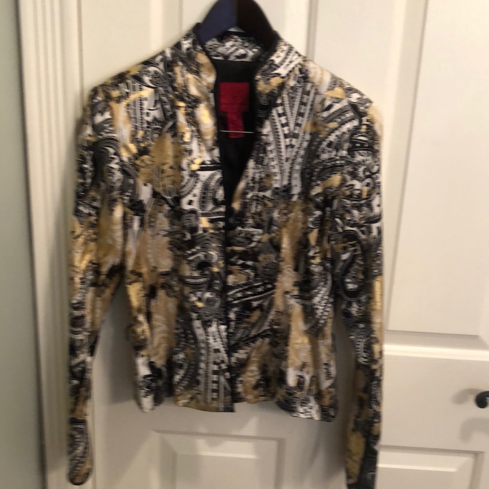 JS Collections gorgeous fitted dress jacket